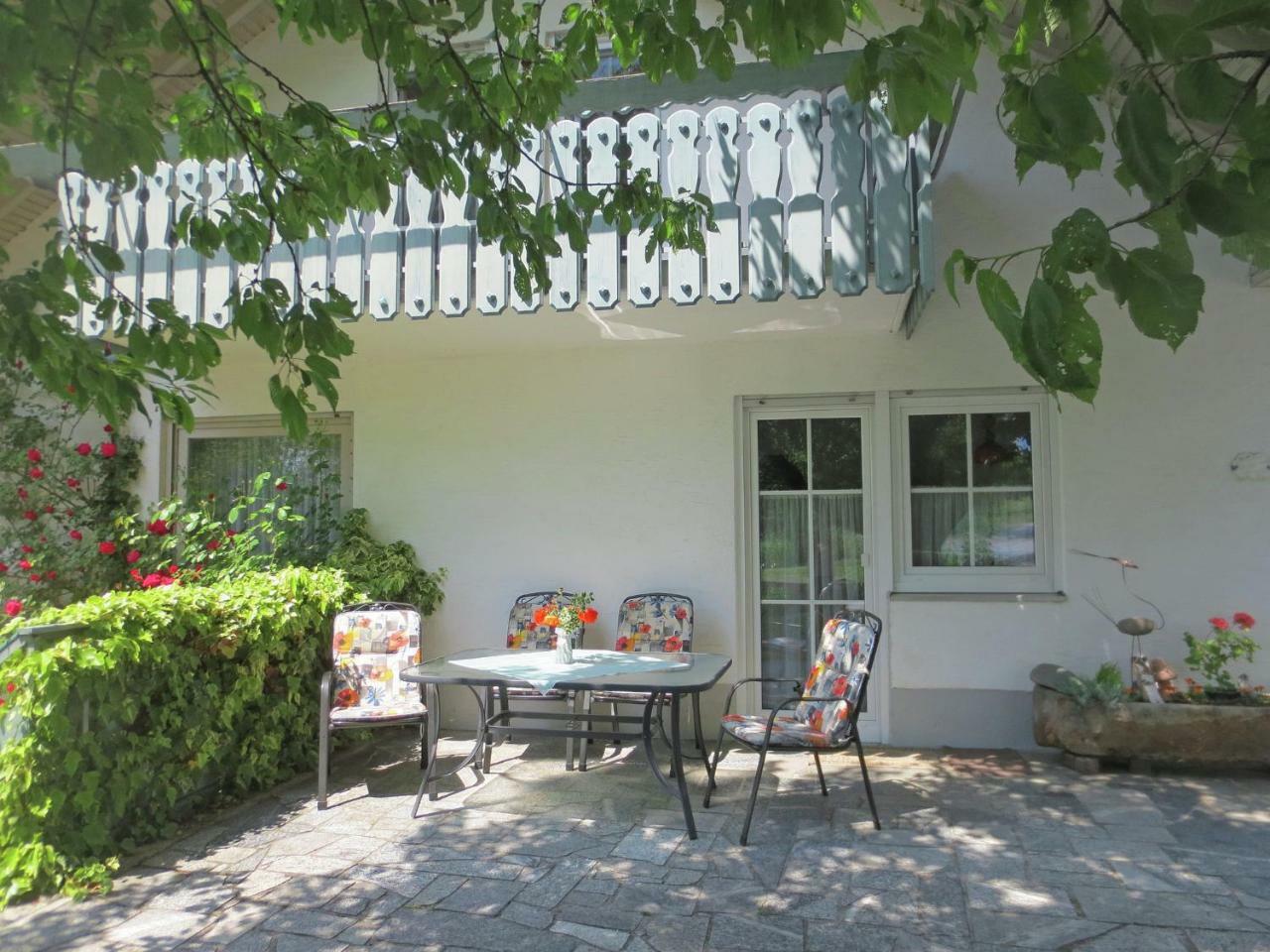 Modern Apartment In Goggersreut With Terrace Röhrnbach Exteriör bild